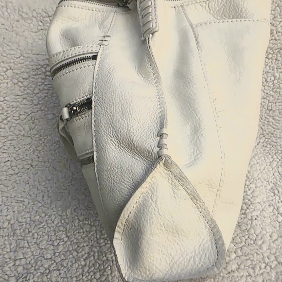 Lucky Brand White Crossbody Bag - Picture 11 of 14